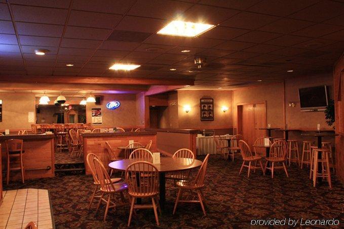 Hotel Ramada By Wyndham Bismarck Ristorante foto